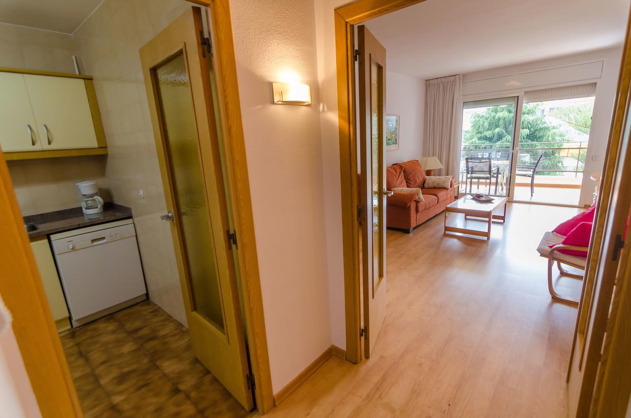 Suites Del Mar Fenals Hotel