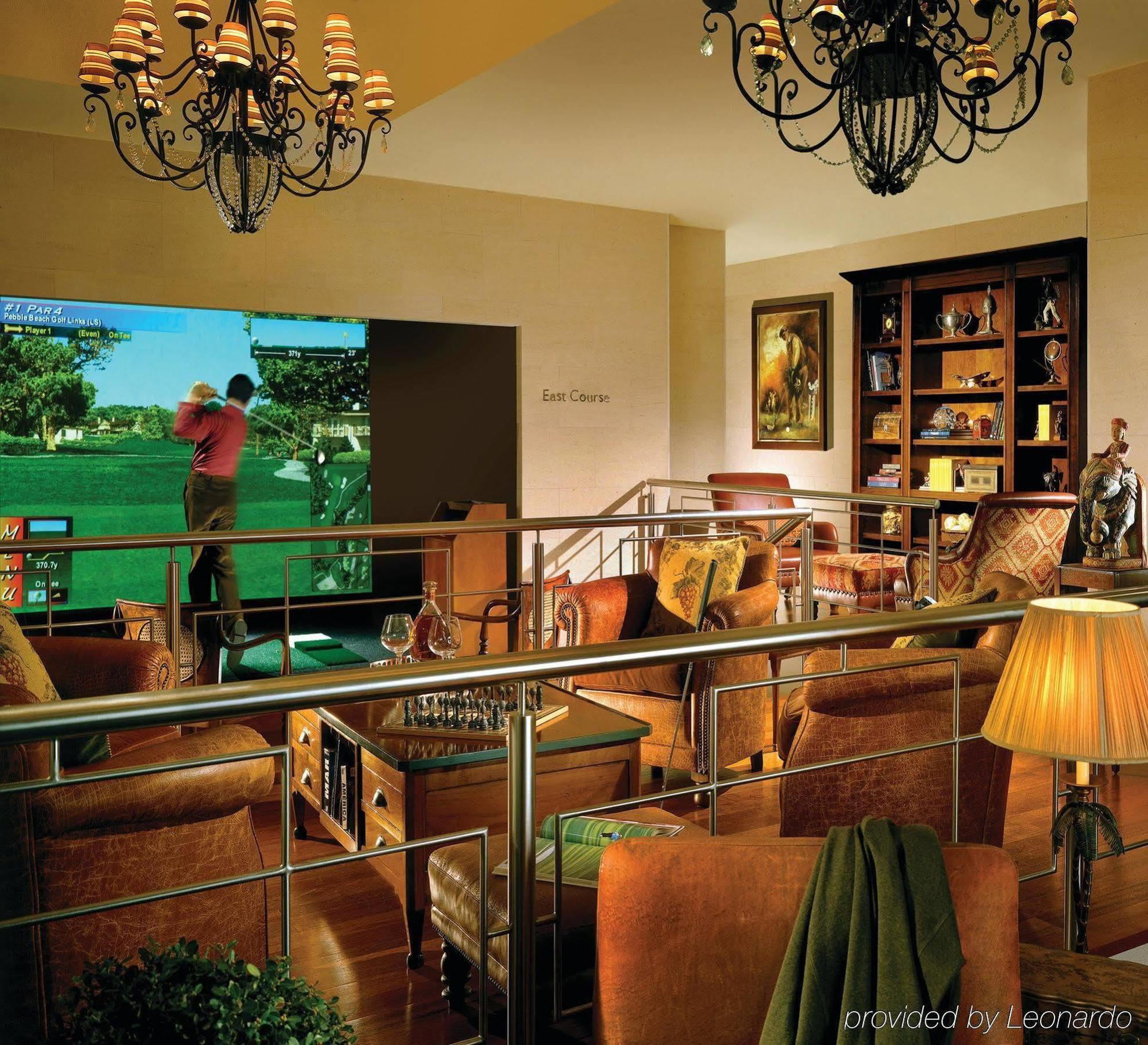 Suites Del Mar Fenals 4*